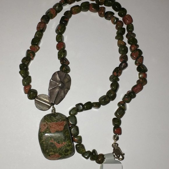 16" Unakite and Silver Necklace - Picture 11 of 14